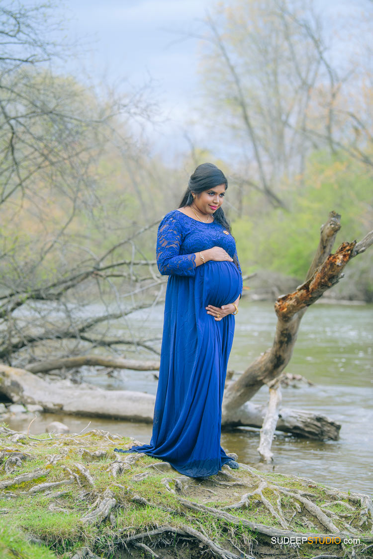 Indian Maternity Photography in Novi Farmington by SudeepStudio.com Ann Arbor Maternity Portrait Photographer