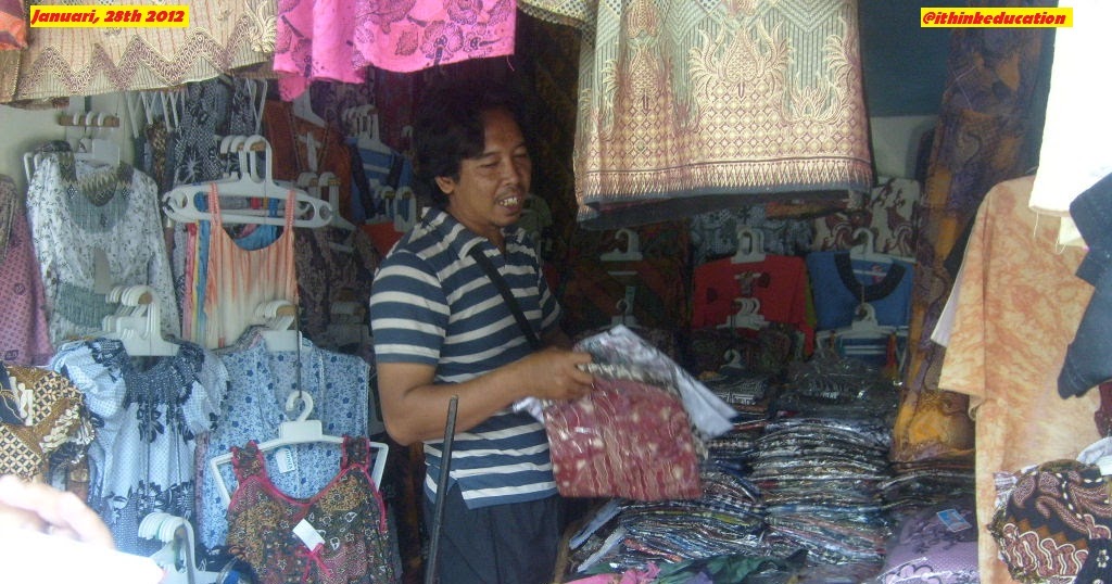 Contoh Makalah: Laporan Kelompok Ekonomi Outdoor Learning 