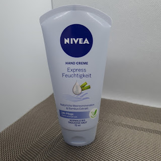 Nivea Express vochtinbrengende handcrème 75 ml