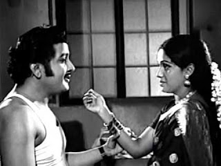Kannan Oru Kaikuzhanthai tamil film released in 1978