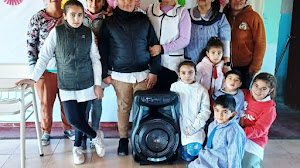 El Comisionado de Sol de Julio entregó elementos en diferentes instituciones educativas.