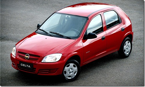 5_Chevrolet_Celta_Spirit_2010