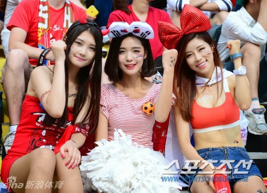 Bikin Ngiler, Suporter Korea Selatan yang Cantik dan Hot di Piala Dunia 2014