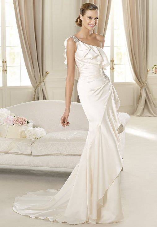 elegant wedding dress