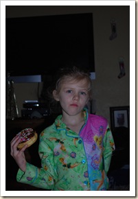 girl and donut