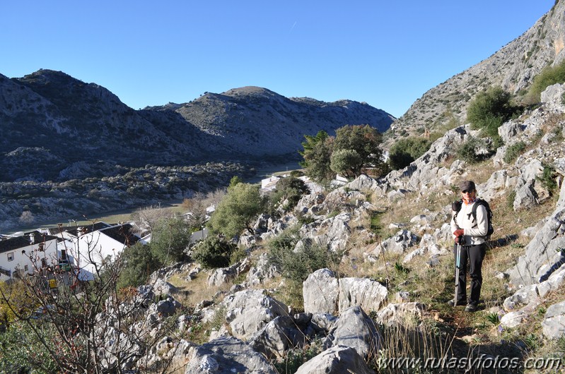 Villaluenga-Caillo-Navazo Alto-Navazo Hondo