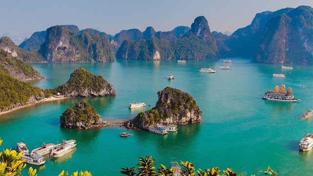 Close-up to Halong Bay and the world's most beautiful natural wonders