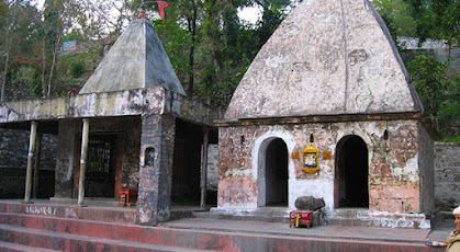sitabani temple in jim corbett