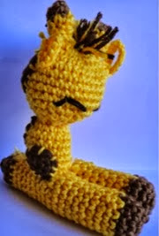 http://translate.googleusercontent.com/translate_c?depth=1&hl=es&rurl=translate.google.es&sl=nl&tl=es&u=http://cute-amigurumi.blogspot.nl/2013/10/wasknijper-10-giraffe.html&usg=ALkJrhizW78cO2FSf1p69t8r1fmLhU1Nqg