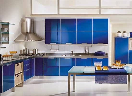 Dapur minimalis warna biru