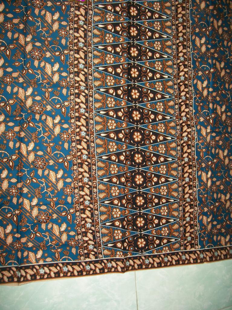  Harga  Batik Cirebon Warna Biru Dongker 50  Ribu  Saja