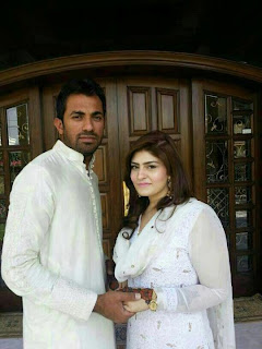 Wahab Riaz with wife