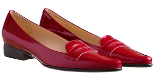 Luiza Barcelos Inverno 2015 Coleção Singular mocassim bico fino em verniz vermelho