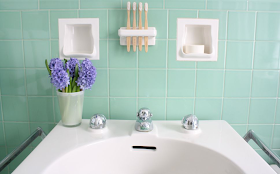 Vintage jadeite tile bathroom via Meet Me in Philadelphia