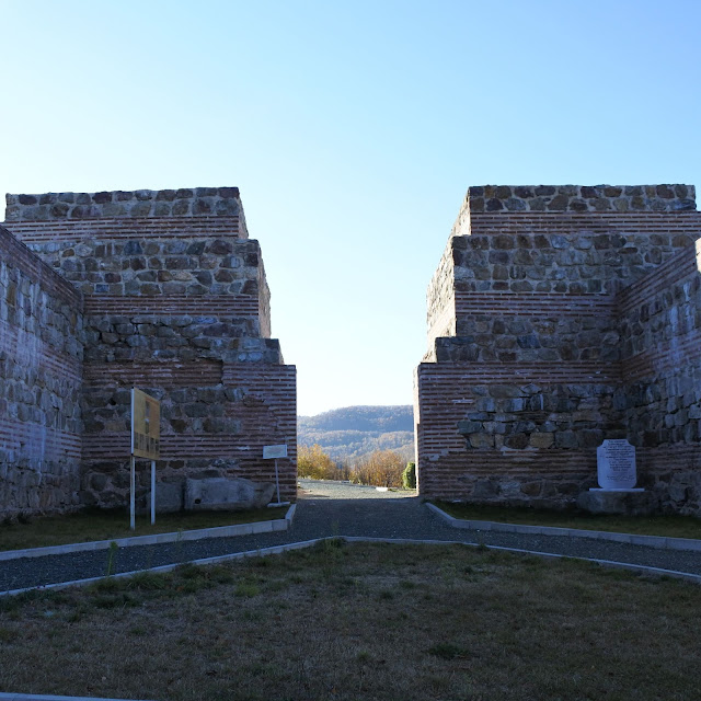 Bulgaria: Mountain roads and monuments [Part B']