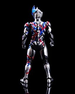 REVIEW SHFiguarts Ultraman Blazar, Bandai