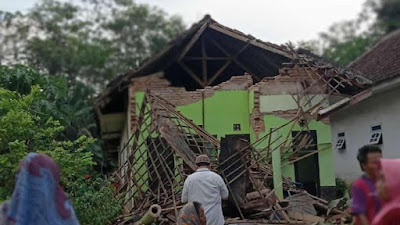 [FOTO] Dampak Kerusakan Gempa Malang