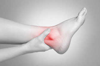 Ankle pain: causes and treatments