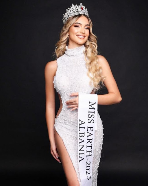 La bellezza albanese Drita Ziri vince Miss Earth 2023 in Vietnam.