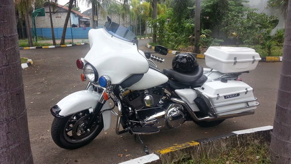 Dijual Motor Harley ELECTRA Police 2008 JAKARTA LAPAK 