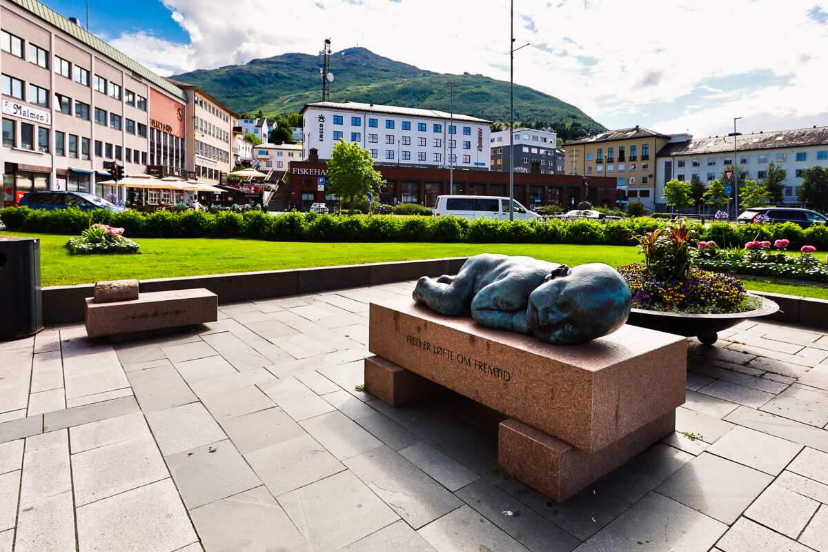 Narvik - pomnik Kamień Hiroshimy