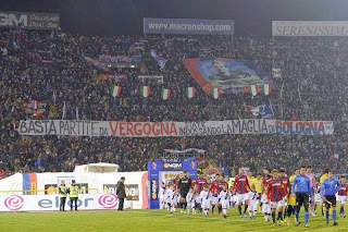 Striscione di contestazione esposto dalla curva Bulgarelli prima di Bologna-Lazio [2013/14]