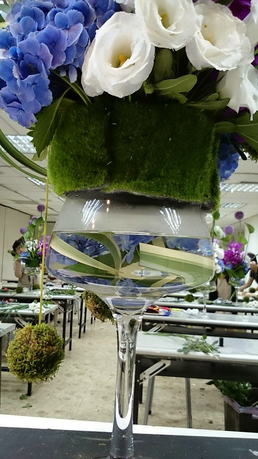 Wantzou 14 06 04 球狀花藝 蔥花 水草球