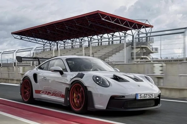 Porsche 911 GT3 RS