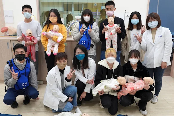 ▲大葉大學護理系推出結合證照的基本救命術課程。（記者林明佑翻攝）
