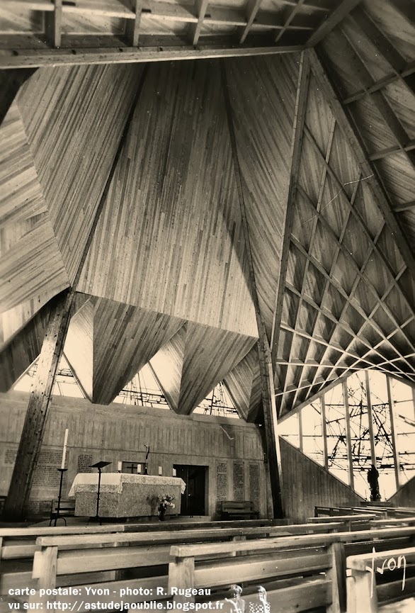 Grisy-Suisnes - Eglise Notre-Dame des Roses.  Architecte: Antoine Korady  Vitraux: Jacques Loire  Construction: 1964 - 1966  Calka - Maurice Levasseur - Louis Leygue