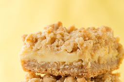 Lemon Creme Crumb Bars