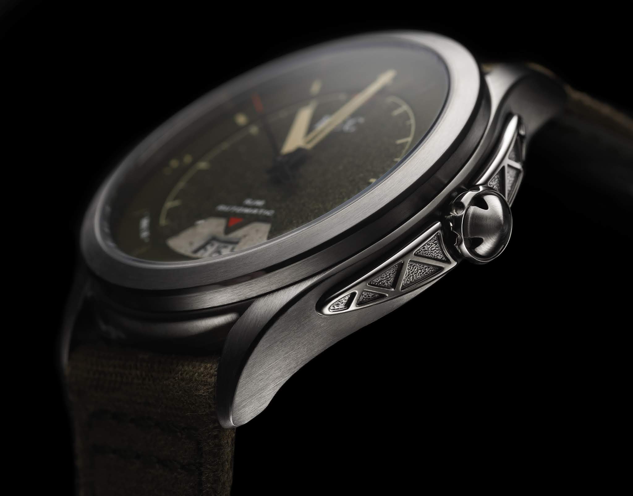 The REC PT879 is a Watch Made from a WWII Spitfire