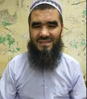 Abdulaziz Abdulla, one of the Uyghur hostages in the Thai immigration center, died  Abdulaziz Abdulla, a Uyghur refugee from Guma who was detained in an immigration detention center in Bangkok, Thailand, died of illness on February 12.  Abdulaziz Abdulla, a Uyghur refugee from Guma who fled China with his family in January 2014 and was apprehended in Thailand and has since been detained in an immigration detention center in Bangkok, Thailand, died of illness on February 12. Our preliminary information from Thai human rights organizations is that 50-year-old Abdulaziz Abdullah, a father of 8, died of pneumonia, although he did not have pneumonia, but his illness was exacerbated by 9 years of extremely poor prison conditions, lack of sleep and lack of proper treatment. It is showing that it has caused him to leave.  It turns out that Abdulaziz Abdullah's funeral prayer was offered on February 14 at the Harun Mosque of Thai Muslims in Bangkok, and he was buried in the Harun Cemetery. He is at least the third Uyghur refugee to have died in Thailand and been exposed to the media.  Abdulaziz's son, Muhammed Abdulaziz, who is currently living in Turkey, interviewed us on February 14 and said that the last time he spoke with his father was a month ago, when his father said that his health condition had worsened.  Muhammed Abzulaziz said: "Mau once communicated with my father 2-3 months ago. ``The situation has worsened,'' he said. We were not doing well before him. He told us only a month ago. 'I didn't say it quietly so you wouldn't worry. Now it's a bit heavy, you'll be satisfied with me.''  Muhammed Abdulaziz said that when his father's illness worsened and reached the end stage, the police then moved him to the prison's infirmary. He said that his father was in the hospital bed for about a month, and only a few days before his death, he was brought back to the normal room.  Originally from Guma County, Hotan, Abdulaziz Abdulla moved to Urumqi in the early 2000s and worked as a grocer in Urumqi for many years. After the Urumqi "July 5 massacre" by the Chinese government in 2009, Uyghurs fled to Turkey through Southeast Asia. At the end of 2013, he and his wife and 7 children fled to Thailand through the southeastern provinces of China. But in early 2014, he was caught by the Thai authorities.  Abdulaziz's wife and 8 children, whose 8th child was born in Thailand's immigration detention center, were brought to Turkey in 2015 with the acceptance of the Turkish government, along with 180 other women and children. But the Thai government allowed Abdulaziz's wife and children to go to Turkey, but did not allow him to go to Turkey.  While the Thai government sent about 180 Uyghur women and children to Turkey, it also transferred about 120 Uyghur refugee men and women to China. In addition, more than 50 Uyghur refugees are still detained in Thai immigration centers. Thai human rights organizations said that after the death of Abdulaziz Abdullah, 53 Uighurs remained in the Thai detention center.  Ms. Chalida Tajarunsok, director of "People Empowerment Society", one of the Thai human rights organizations involved in the Uyghur refugee crisis, accepted our interview on February 14 and said that after learning that Abdulaziz was ill, they talked to the police about treating the patient and learned of his death yesterday.  Chalida Tajarunsok said: "We learned from internal information that he was sick. We also discussed with the police about taking him to the hospital for treatment. Finally the police took him to the police hospital. "We only learned of his death yesterday."  Chalida Tajarunsok said Abdul Aziz died of pneumonia and was buried at Harun Muslim Cemetery in Bangkok on the morning of February 14. He said that the deceased was laid to rest according to Islamic customs. Chalida Tajarunsok said: "We negotiated to receive his body, which is to exhume the body according to Islamic customs. Finally the government agreed. We have called on the Thai Czech Islamic community to contact the police. Because when we spoke to the police, they said that they would only give the body to the Czech Islamic community if they requested it. So we contacted the Czech Islamic Society and asked them to apply for burial. We also contacted the National Human Rights Commission and asked the person in charge to speak to a Thai police officer. The man was an adviser to the Thai Security Council and was himself a Muslim. He was very helpful. Finally, we received the body of the deceased today, prayed at Harun Mosque, and placed it in his place.  Abdulaziz's family provided to our radio in the official written certificate of the death of Thai forensic doctors, the cause of his death was not indicated. It is not known why the cause of death was not mentioned in the coroner's official written report. But his death has raised concerns among Thai human rights groups about the health conditions of Uyghur refugees. Chalida Tajarunsok said that after this incident, he will submit a report to the Thai authorities on improving prison conditions and medical conditions for Uighur refugees. He hopes that this incident will become a turning point in the treatment of Uyghurs.  "I will prepare a report and submit it to the Thai National Security Commission and ask them to consider changing the treatment of Uyghurs in Thai immigration centers," said Tajarunsok. I hope that we will improve the police's treatment of Uyghurs, and that this incident will be a turning point in the way police officers treat Uyghurs."  After the "July 5 Urumqi Massacre" in Urumqi in 2009, the Chinese government's massive political and religious persecution of Uyghurs forced thousands of Uyghurs to leave their homes and live in provinces and autonomous regions in southeastern China with their families and children. It created a wave of refugees to Southeast Asian countries and from there to Turkey. The wave of Uighurs fleeing this corridor to Turkey peaked between 2012 and 2015.  In the process, many Uyghurs died in the swamps of Southeast Asia or were captured in Thailand, Vietnam, Cambodia, Malaysia and other countries and returned to China. Those who were returned to China were never found again.