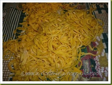 Tagliolini freschi all'uovo ai funghi (17)