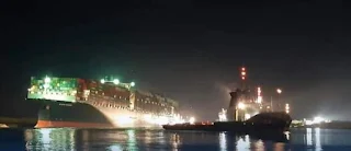 أعلن الفريق أسامة ربيع رئيس هيئة قناة السويس، فجر اليوم بدء مناورات الشد لتعويم سفينة الحاويات البنمية الجانحة