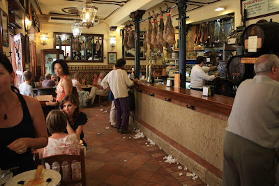 Bodegas Castañeda Tapas Bar in Granada