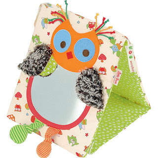 http://blog.applecrumbyandfish.com/giveaways/share-win-an-alba-owl-mirror/?lucky=14874