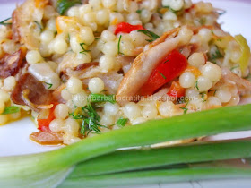 Salata de cuscus cu peste afumat reteta