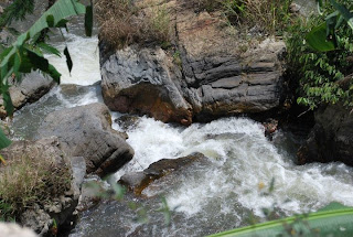 Air Terjun Angkup