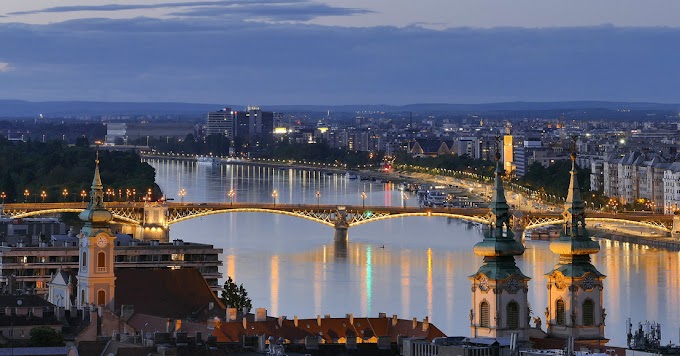 Kamu Geri részlegesen lekapcsolná a díszkivilágítást Budapesten
