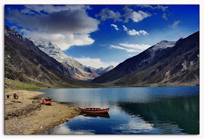 Tourist boat at Lake Saiful Muluk