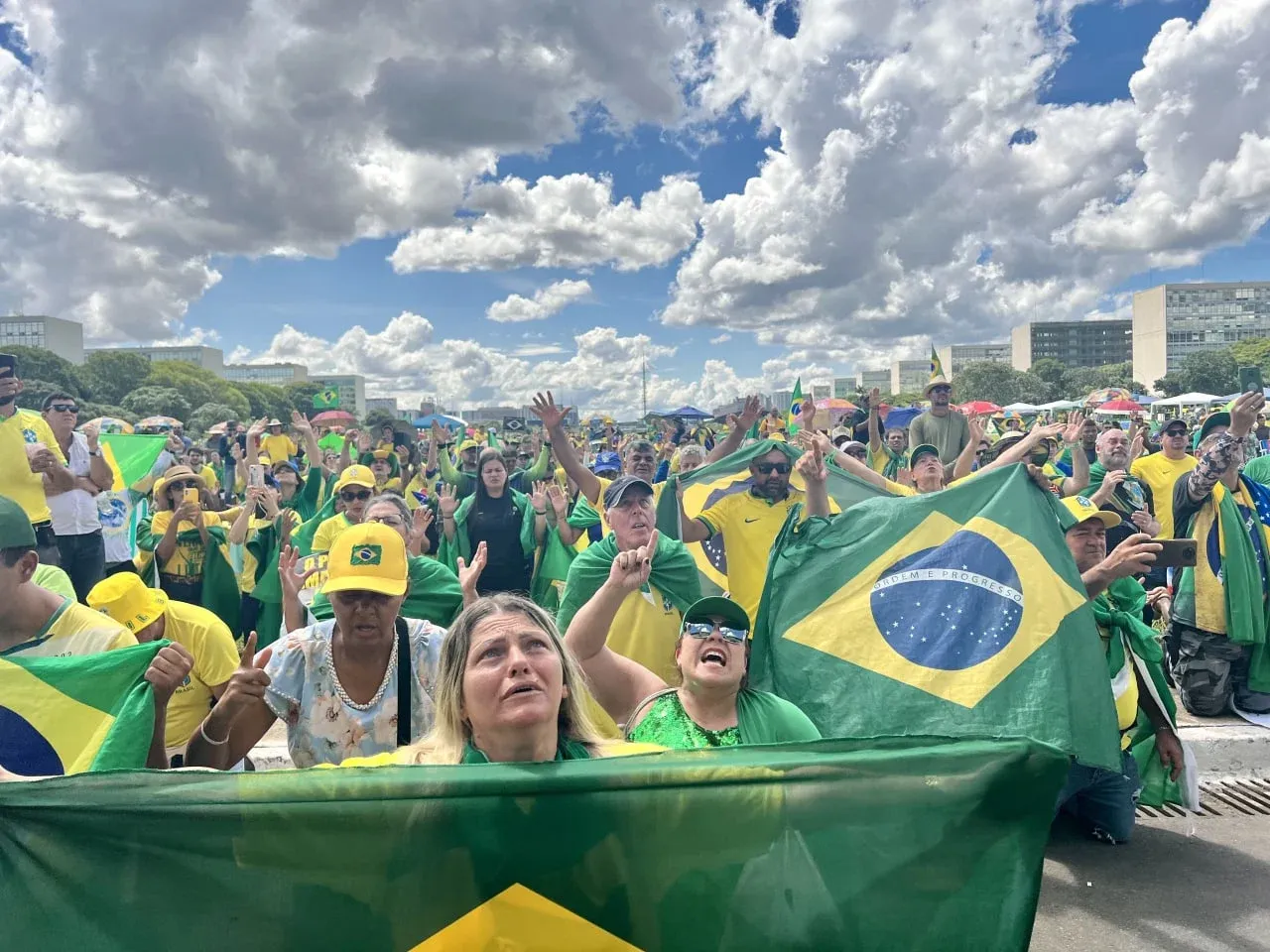 Brazil: Indios Storm Supreme Court to Demand Chief’s Release, Left Prepares Crackdown