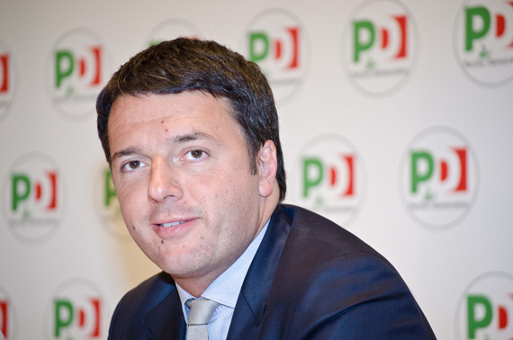 Renzi: "Marino dia un segnale"