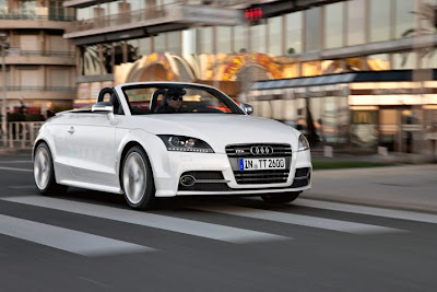 2011 Audi TT Luxury Car