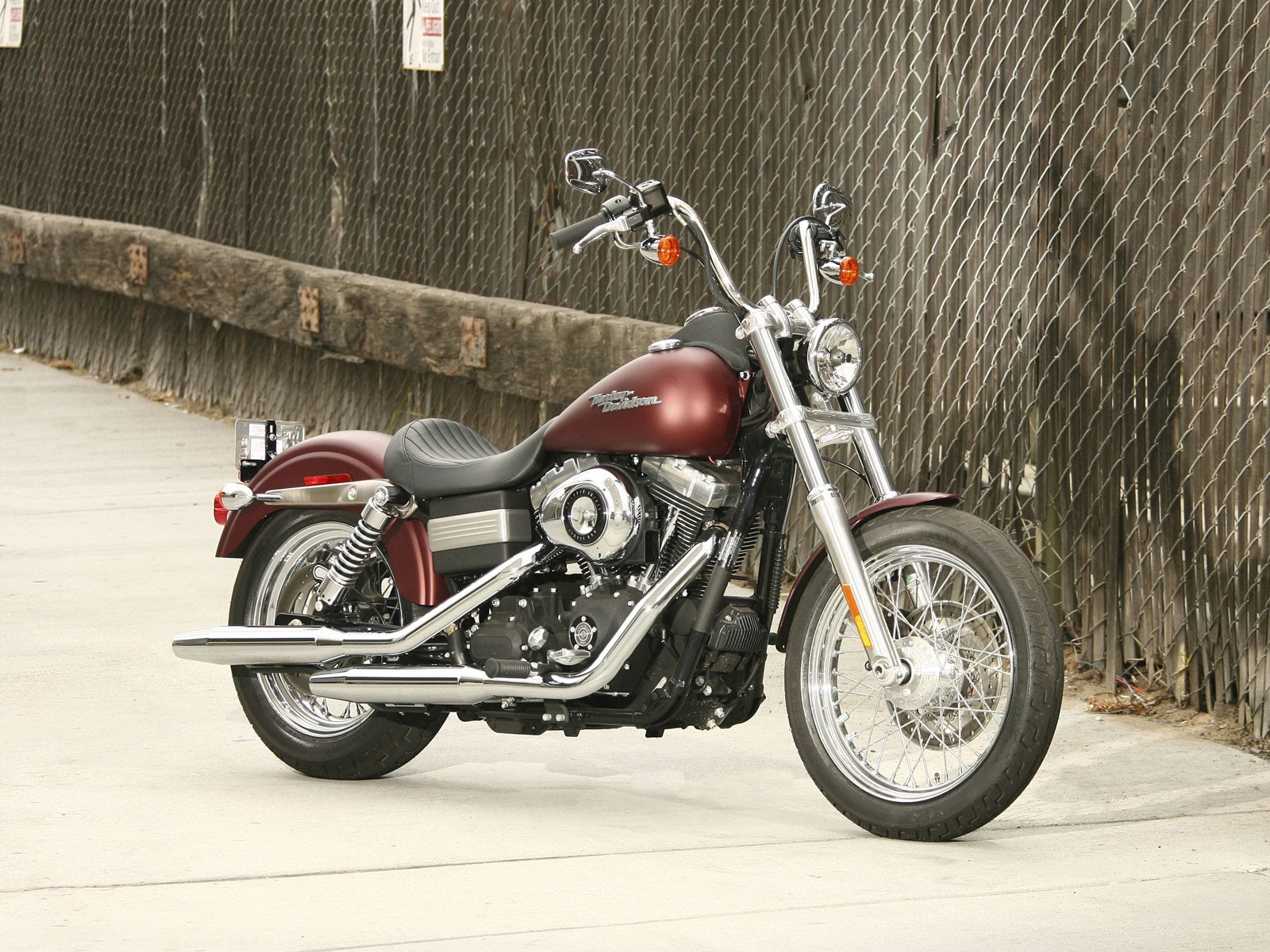 harley davidson classic red Harley Davidson Dyna FXDC 2007 03