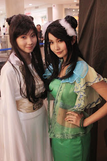 Ashley and Alodia Gosiengfiao