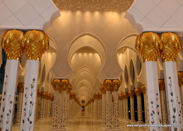 Sheikh Zayed Grand Mosque's marble and gold columns