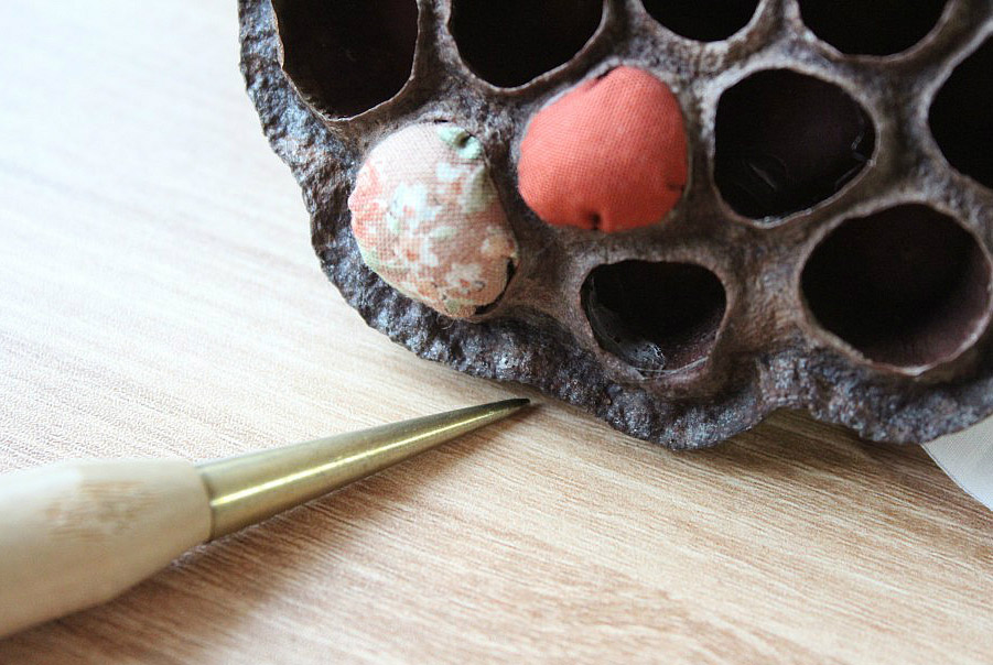 Pincushion of Lotus Seed Head. Игольница