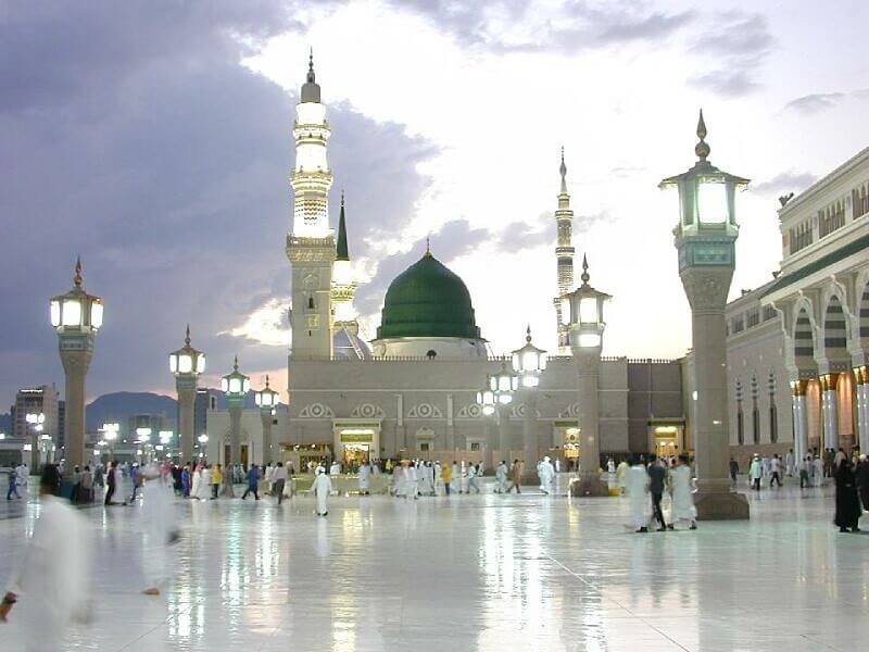 Kumpulan Foto dan Gambar Masjid Nabawi di Madinah 