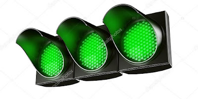 green light in traffic sign
